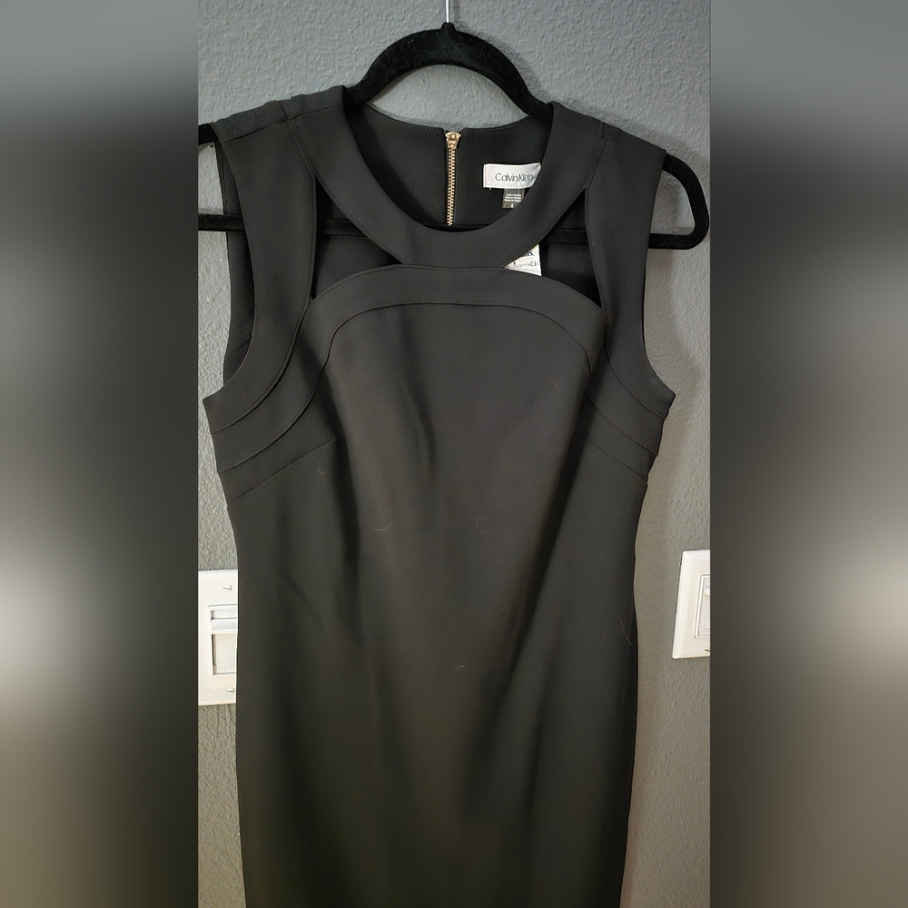 CK Elegant Black Sleeveless Cutout Dress